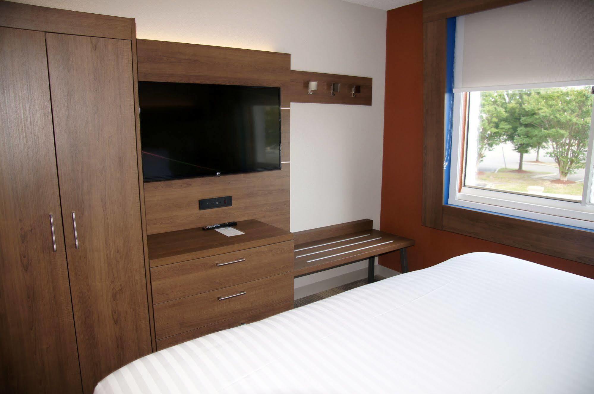Holiday Inn Express Chesapeake - Norfolk By Ihg Kültér fotó